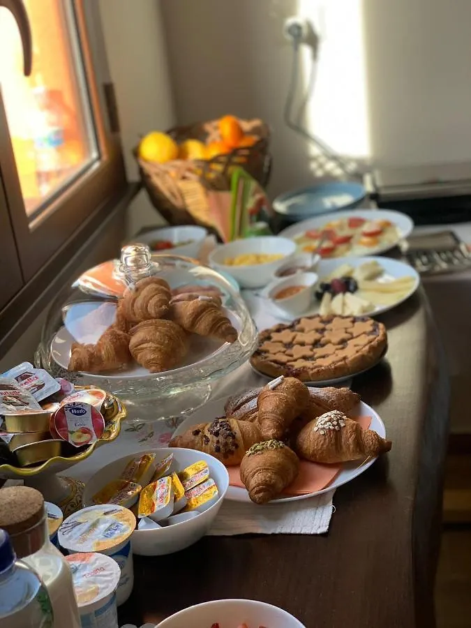 La Pomelia B&B Sofia Trappitello 0*,